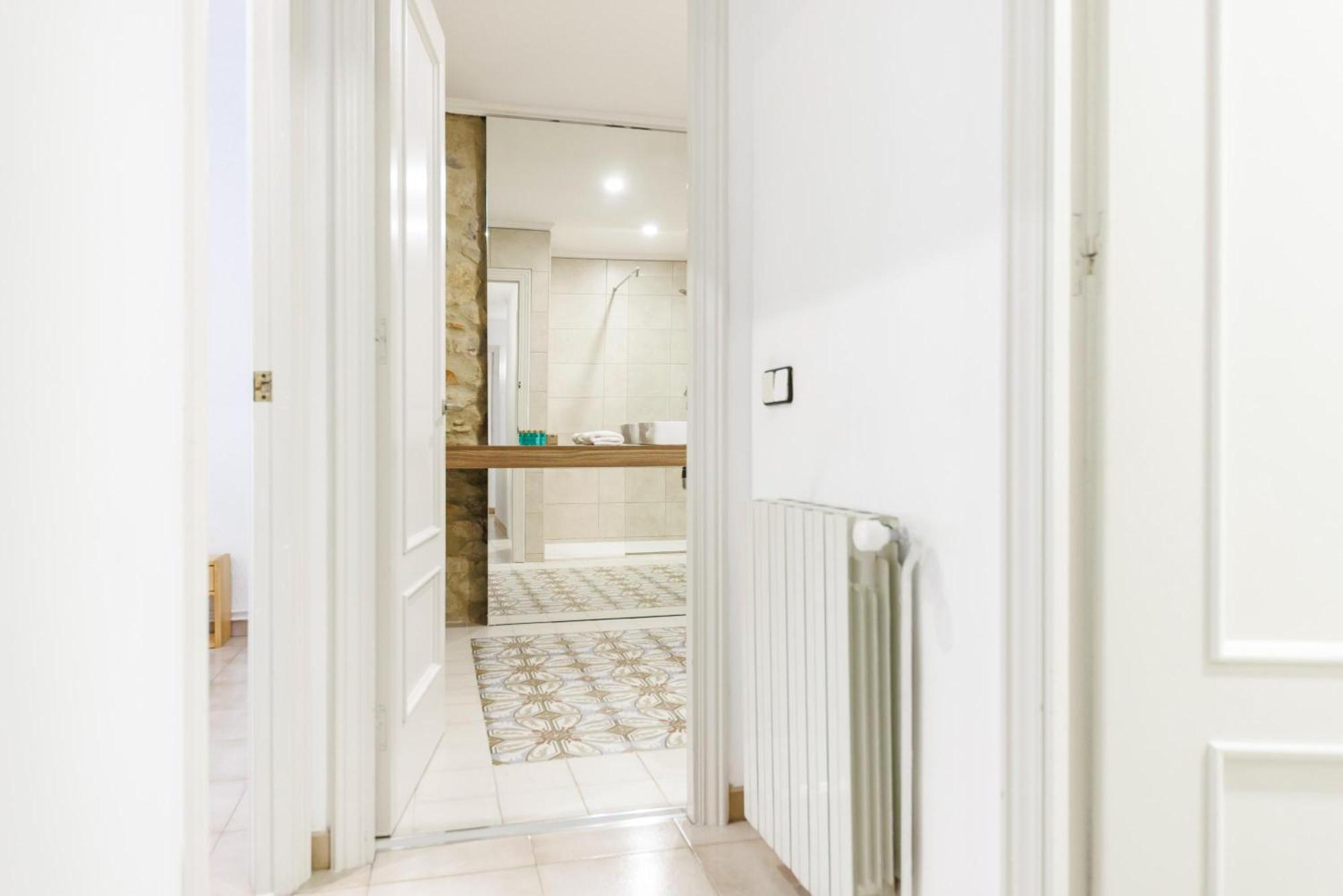 Bravissimo El Lleó, bright 4-bedroom apartment Girona Exterior foto