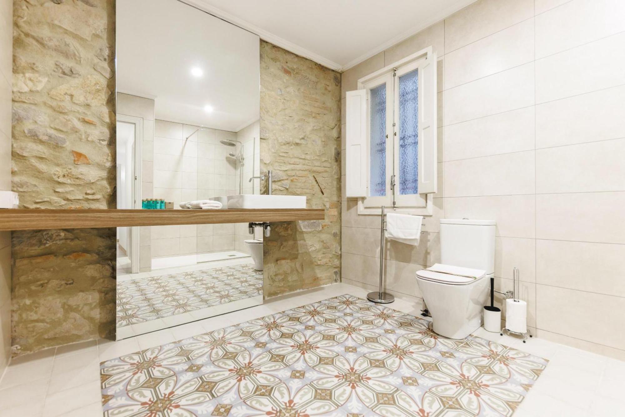 Bravissimo El Lleó, bright 4-bedroom apartment Girona Exterior foto
